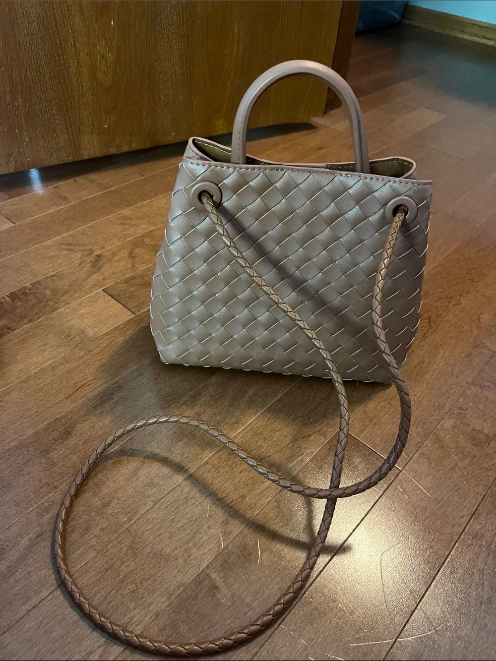 Woven Tote Handbag in Light Brown with Gold Accent